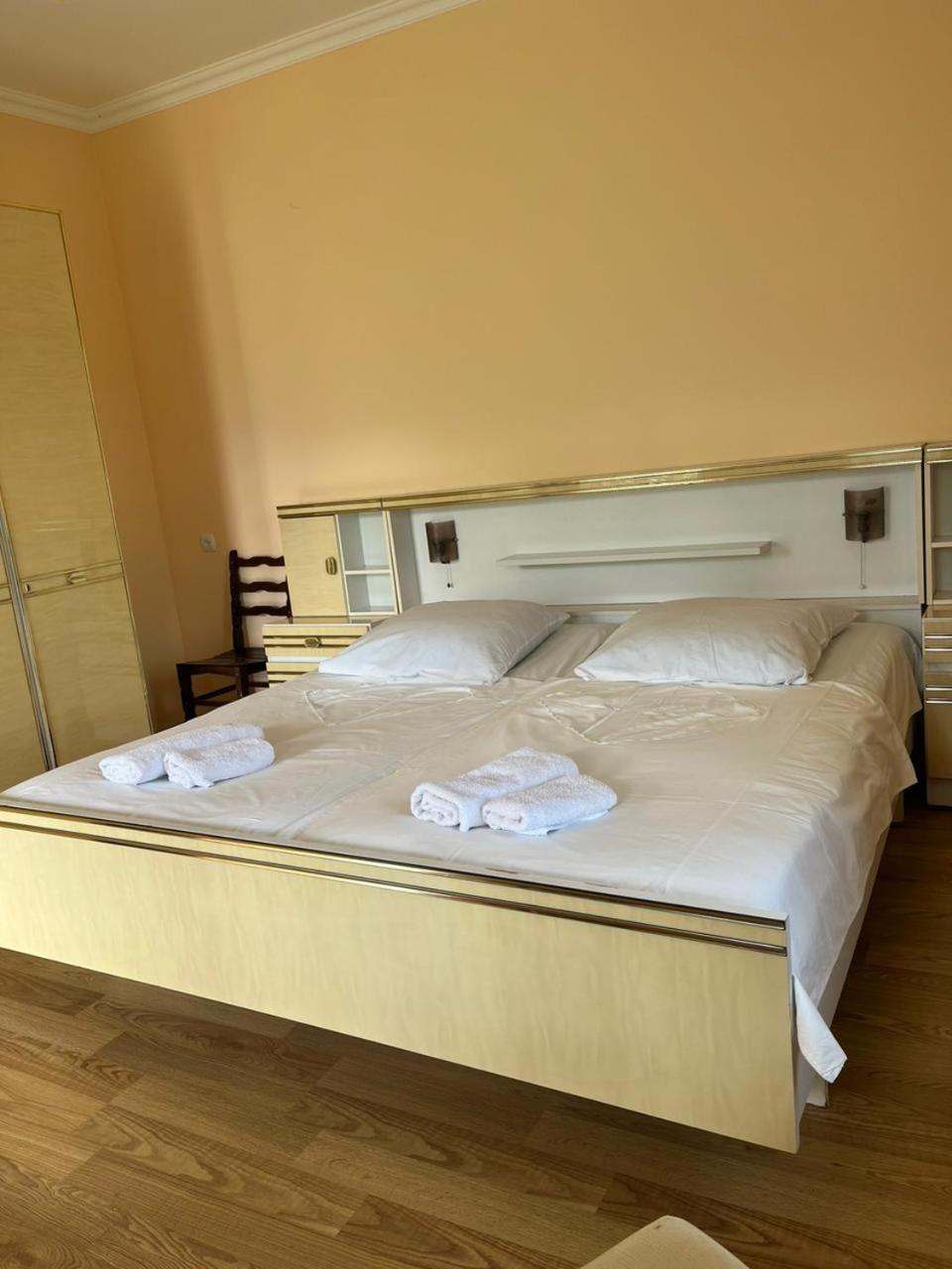 Guest House Lankhvri Becho Exterior photo